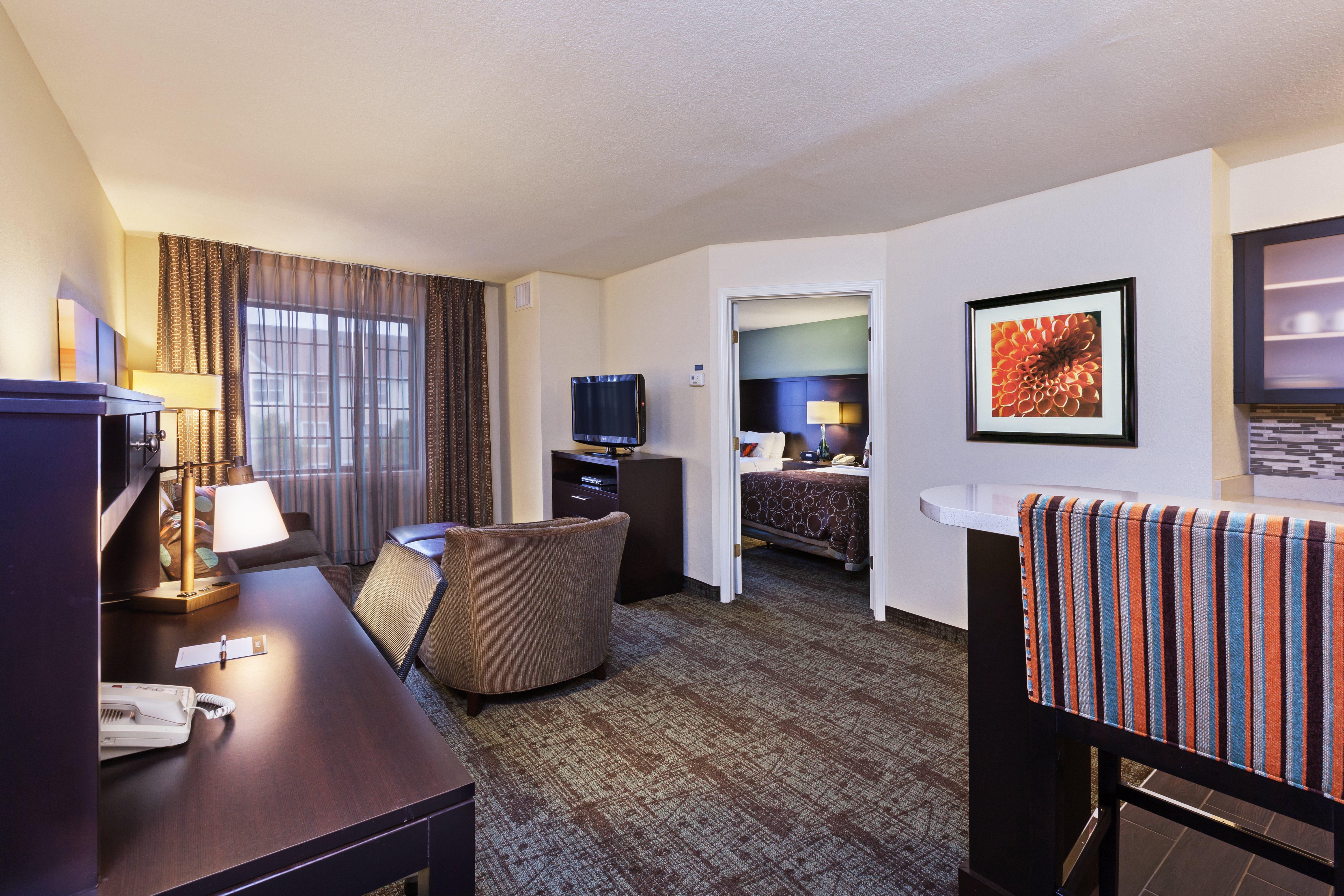 Staybridge Suites Tulsa-Woodland Hills By Ihg Exterior foto