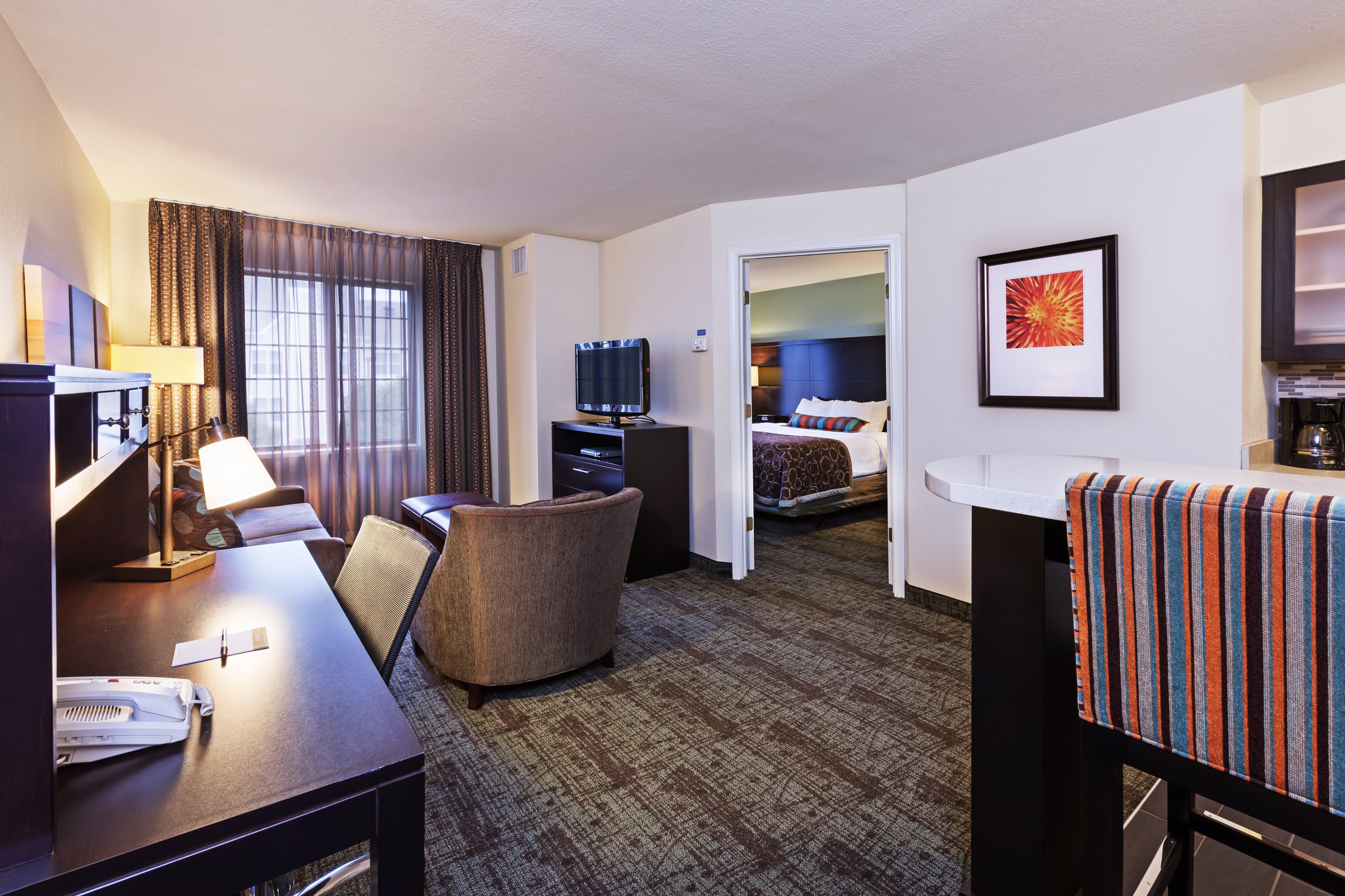 Staybridge Suites Tulsa-Woodland Hills By Ihg Exterior foto