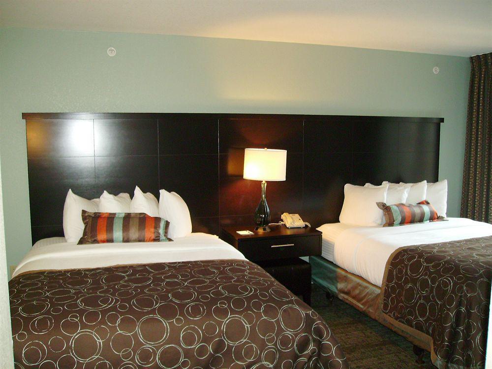 Staybridge Suites Tulsa-Woodland Hills By Ihg Exterior foto
